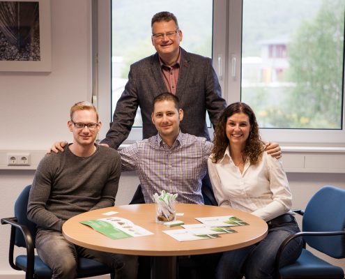 Der frischgebackene Seniorchef Achim Winkel mit den beiden Söhnen Jonas Winkel und Lukas Winkel sowie Schwiegertochter Catherine Demeulemeester